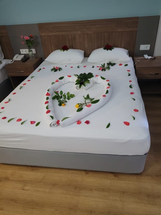 Zimmer Side Village Hotel