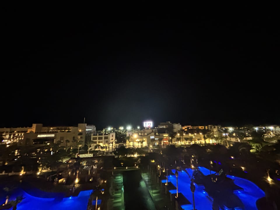 Pool Steigenberger Aqua Magic