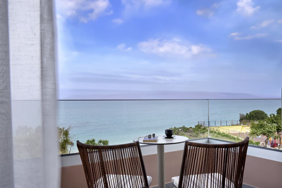 Zimmer Ammos Luxury Resort