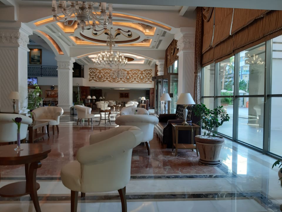 Lobby Aydinbey Kings Palace & Spa