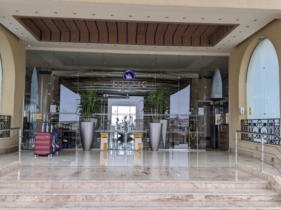 Lobby Titanic Royal