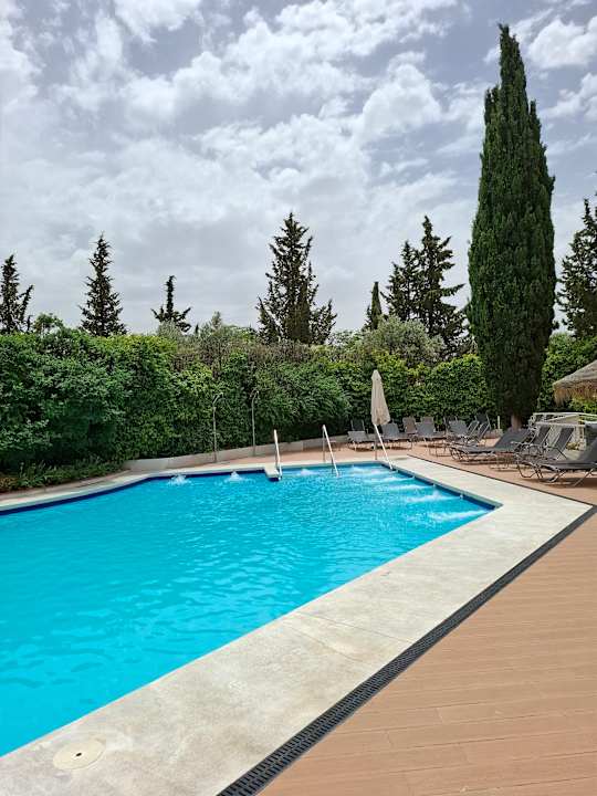 Pool Hotel Porcel Alixares