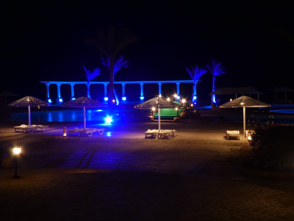 Pool Three Corners Equinox Beach Resort