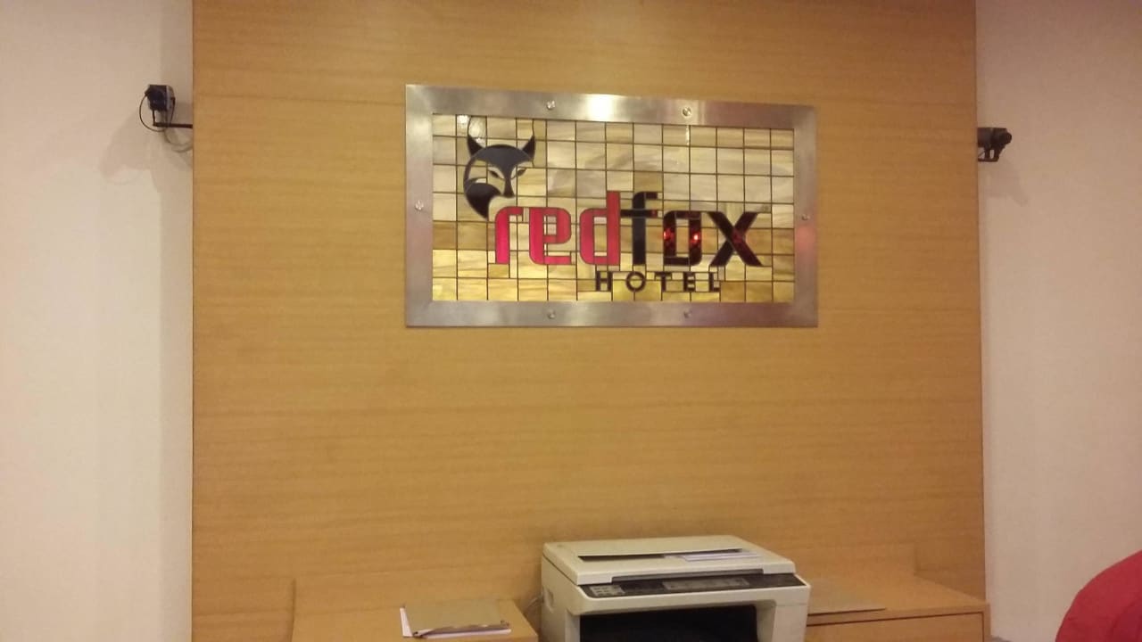 Recepcja Red Fox Hotel Delhi Airport