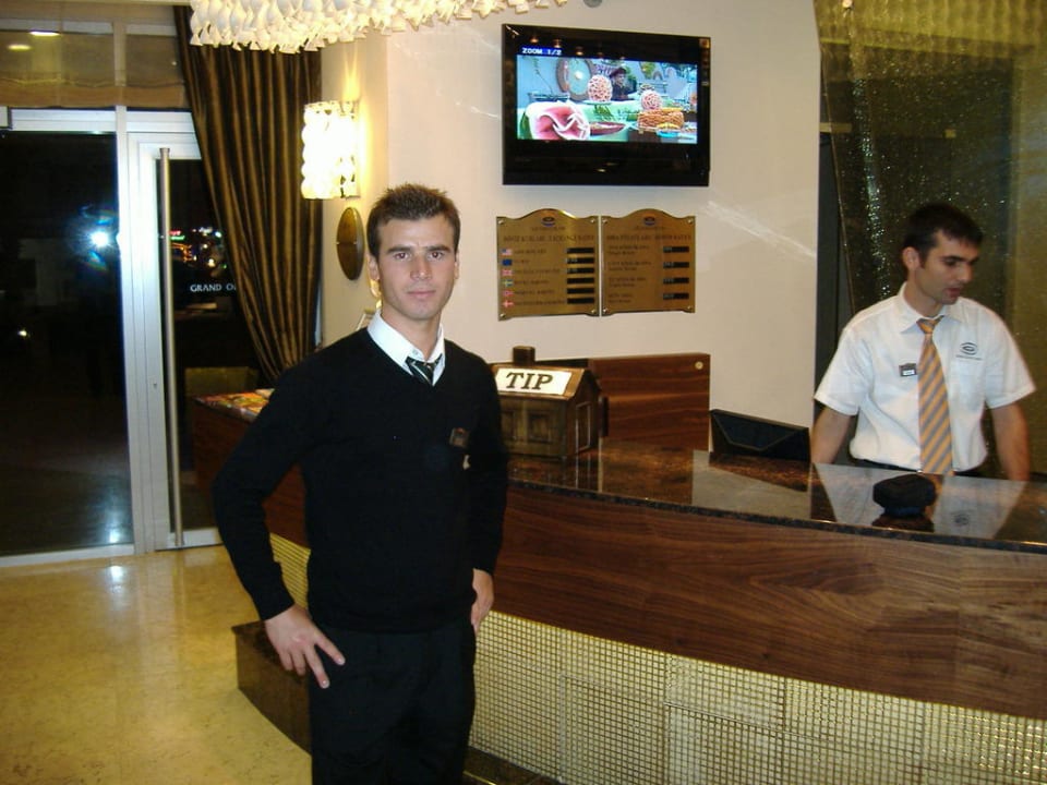 Rezeption Hotel Grand Okan