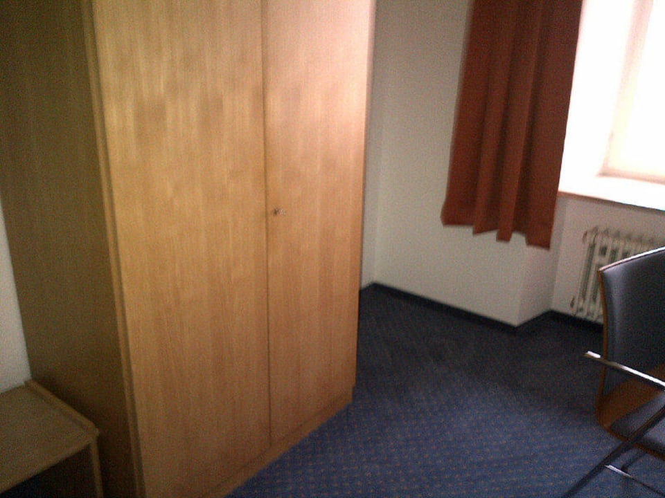 Schrank Tagungshaus im Kloster Neresheim