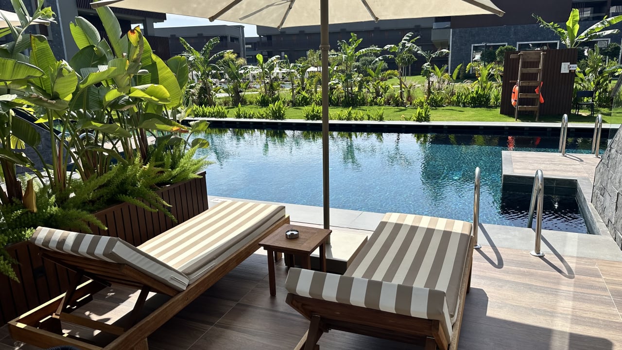 Pool Jacaranda Luxury Resort