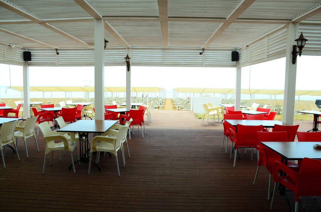 Snack Ramada Resort by Wyndham Side