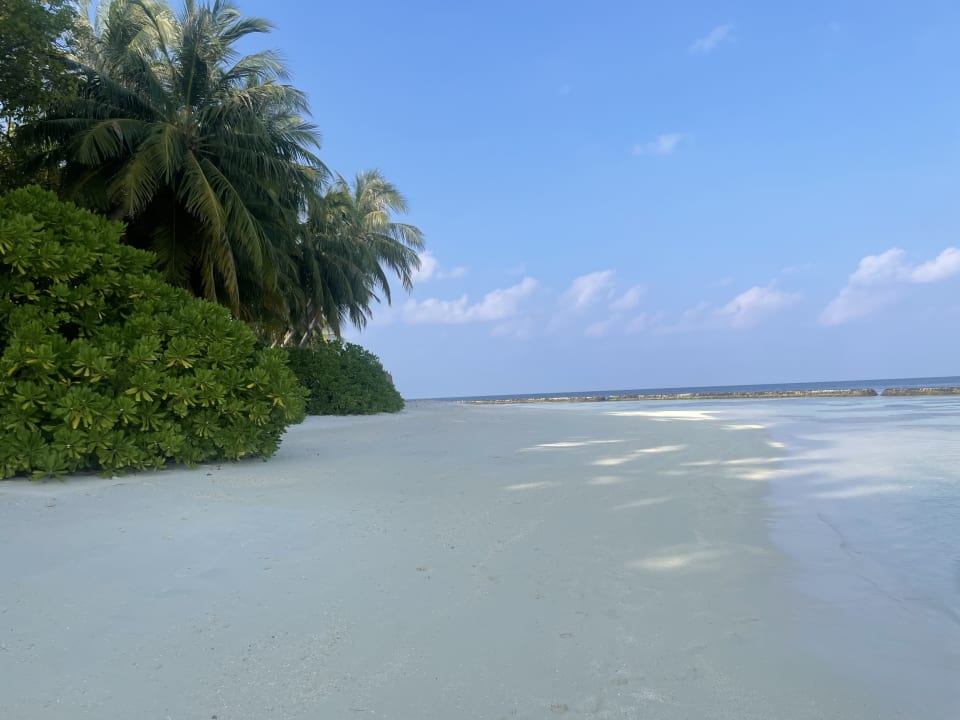 Strand Baros Maldives Resort