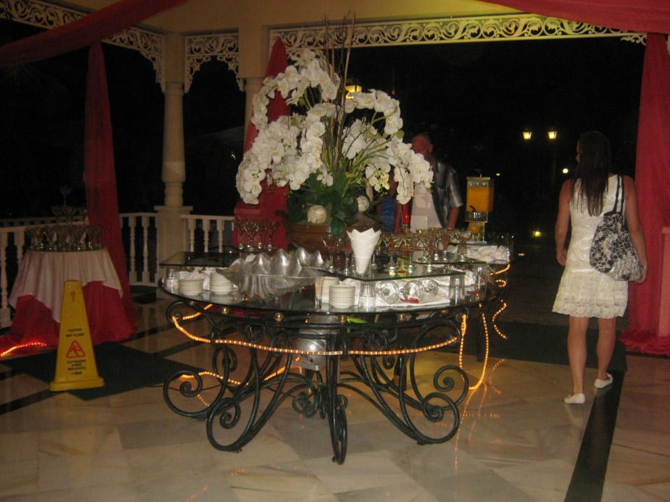 Tag der Liebe immer sonntags Bahia Principe Luxury Ambar