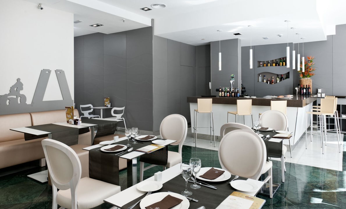 Snack bar Hotel Catalonia Atocha