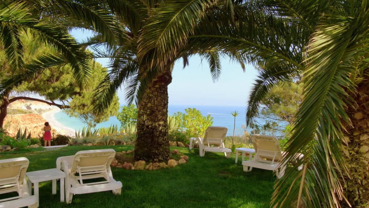 Am Rande der Liegewiese mit Meerblick PortoBay Falésia