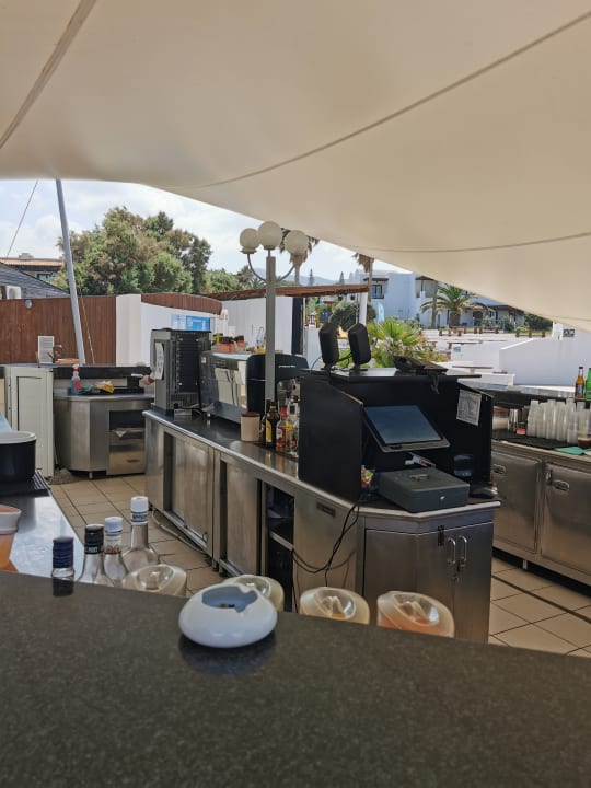 Gastro Annabelle Beach Resort