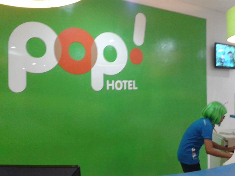 Lobby POP Hotel Airport Jakarta