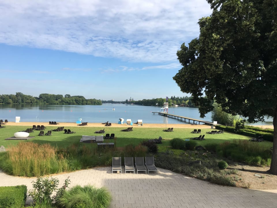 Vom Restaurant zum See Hotel Aspria Maschsee