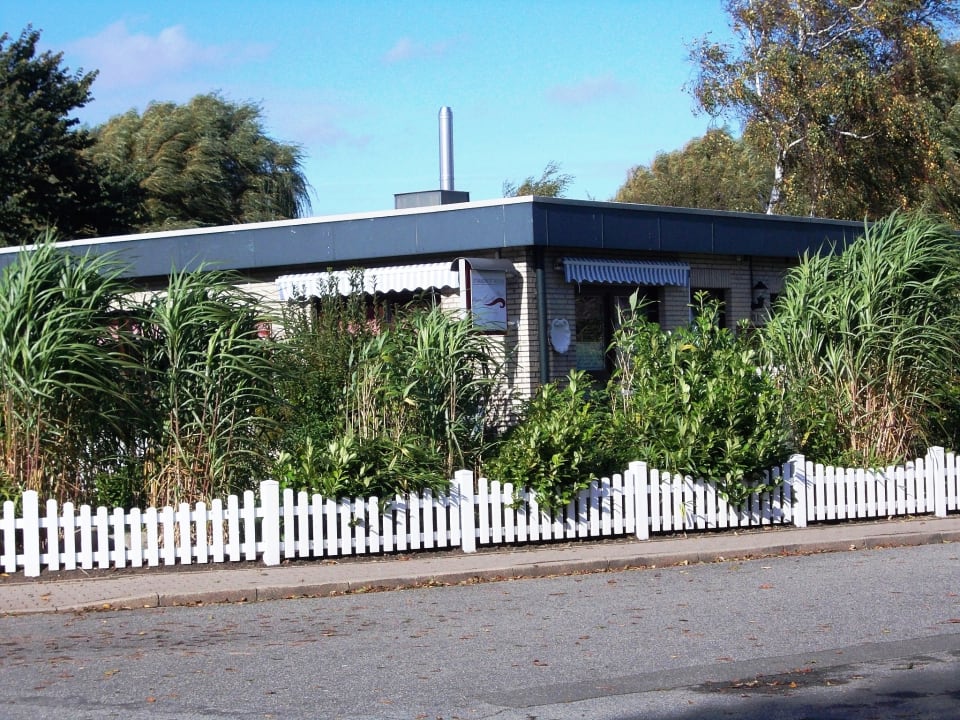 Außenansicht Strandnest Büsum Gästezimmer - Apartments - Ferienhaus