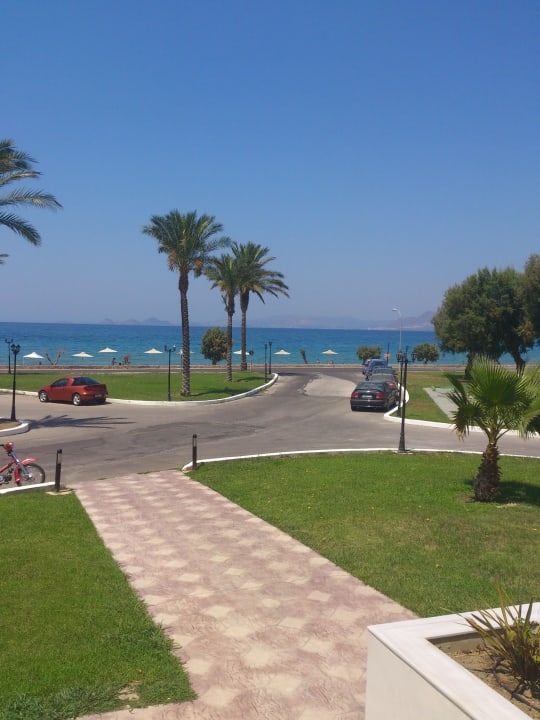 Ausblick aufs Meer Hotel Zorbas Beach