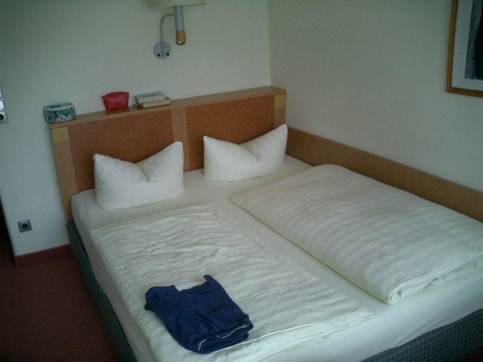 Bett mit gymnastischen Übungen Hotel Königshof