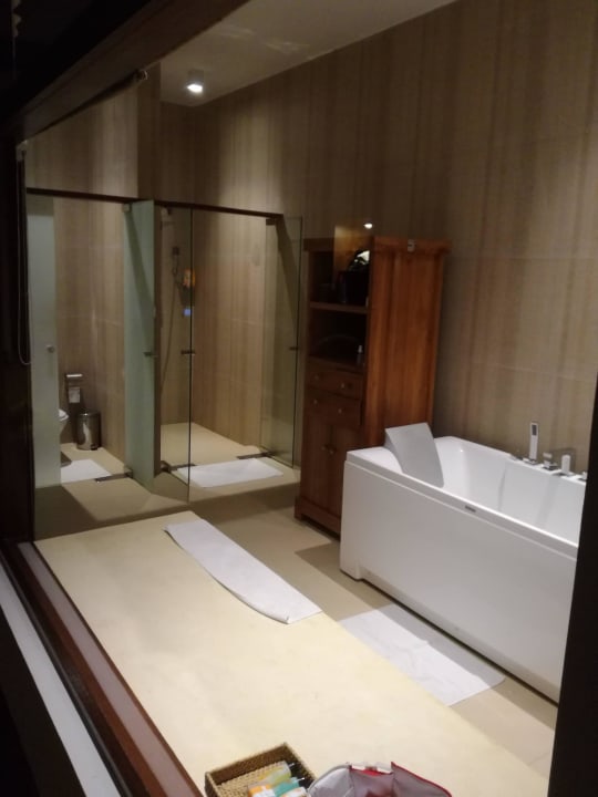 Pandanus Beach Resort & Spa Pandanus Beach Resort & Spa