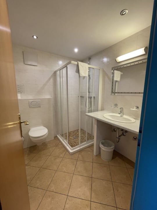 Zimmer Ferienhotel Alpenhof Aurach