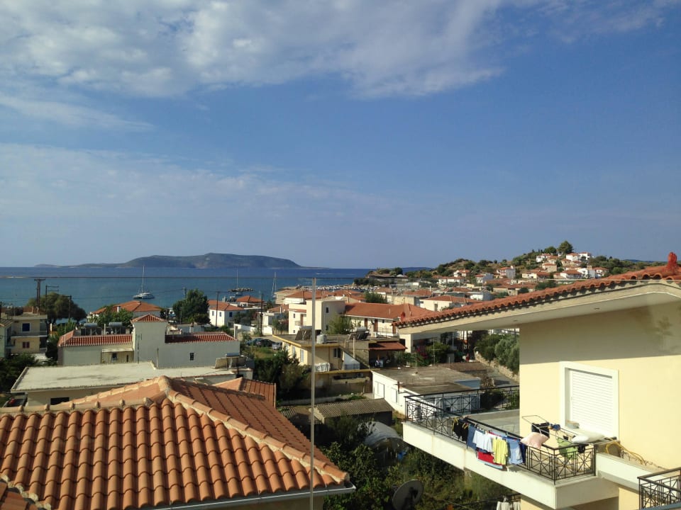 Terrasse Hotel Estia