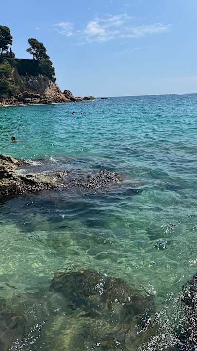 Strand L’Azure Hotel