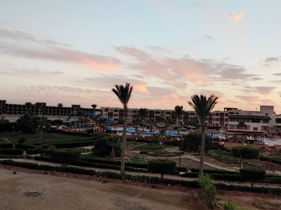 Außenansicht Bliss Nada Beach Resort