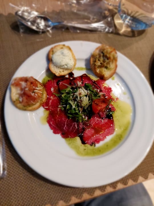 Gastro Acanthus Cennet Barut Collection
