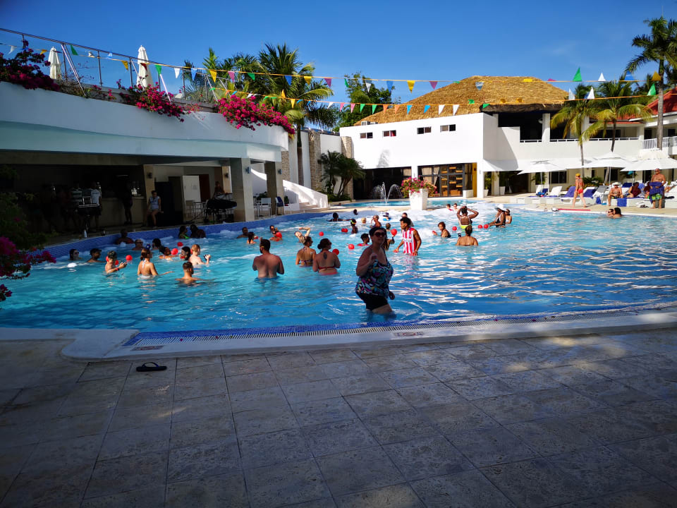 Pool Viva Heavens by Wyndham - All Inclusive Resort