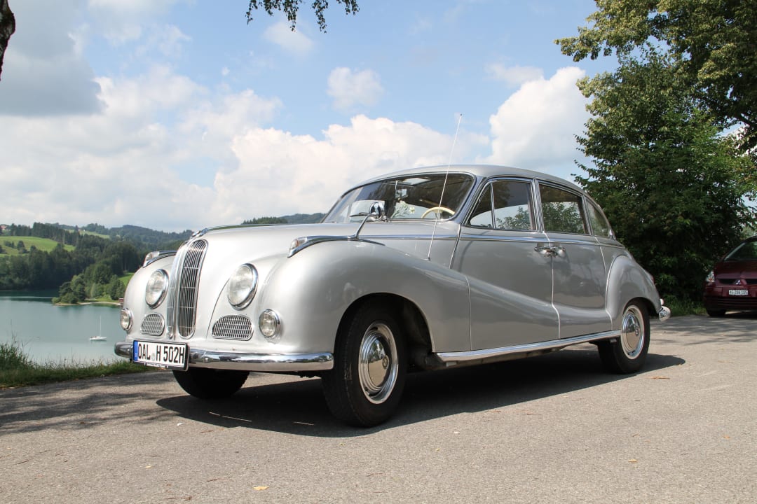 BMW 502 "Barockengel" Hotel Das Rübezahl