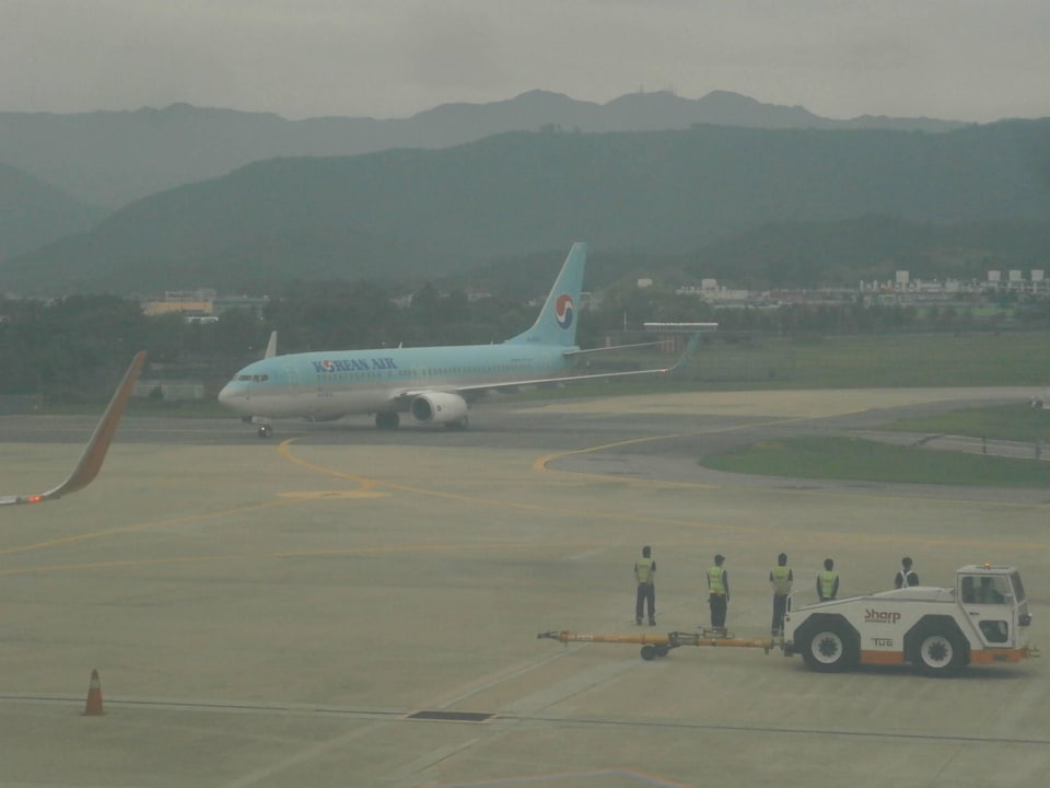 Vom Zimmer aufs Flugfeld Hotel Airport
