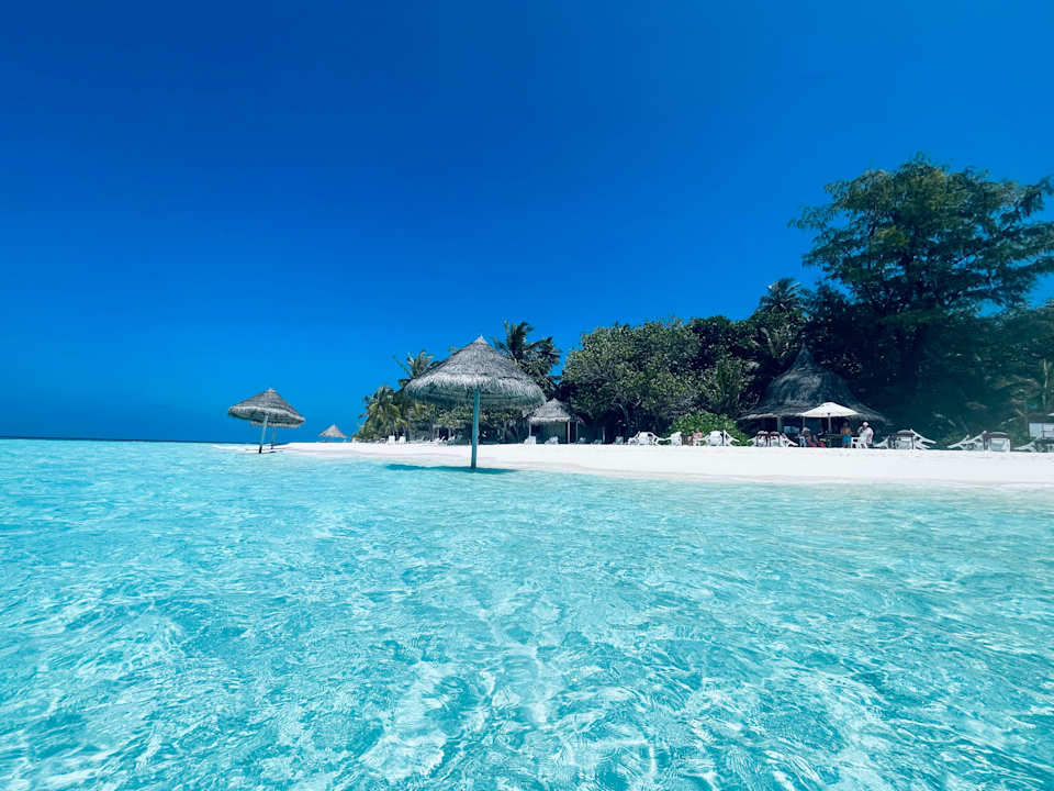 Strand Thulhagiri Island Resort