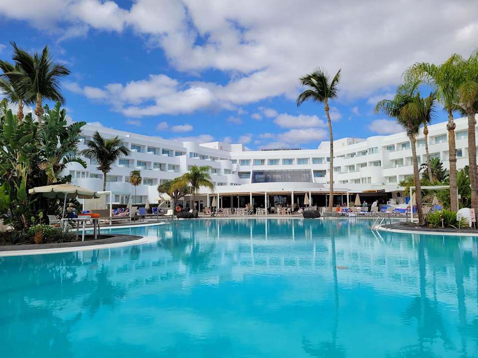 Pool Hipotels La Geria