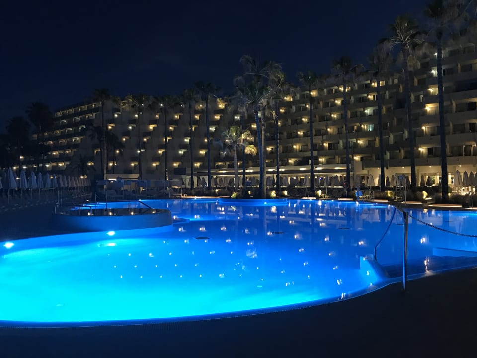 Außenansicht Hipotels Mediterraneo