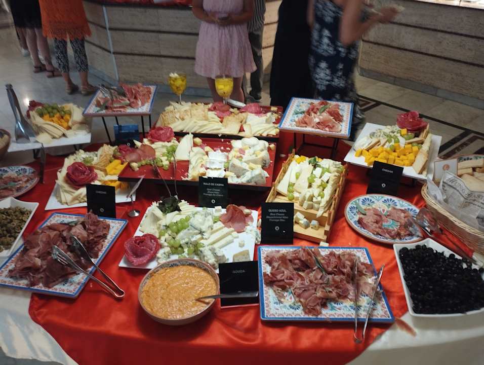 Gastro Bull Costa Canaria & Spa - Adults only