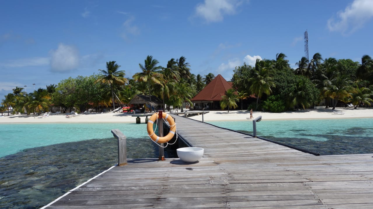 Blick vom Bootssteg auf die Insel ananea Diamonds Athuruga