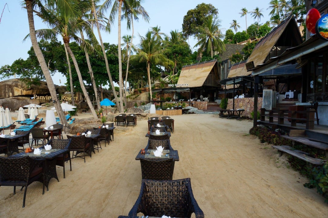 Restaurant am Strand mit Unterhaltung Panviman Resort Koh Phangan