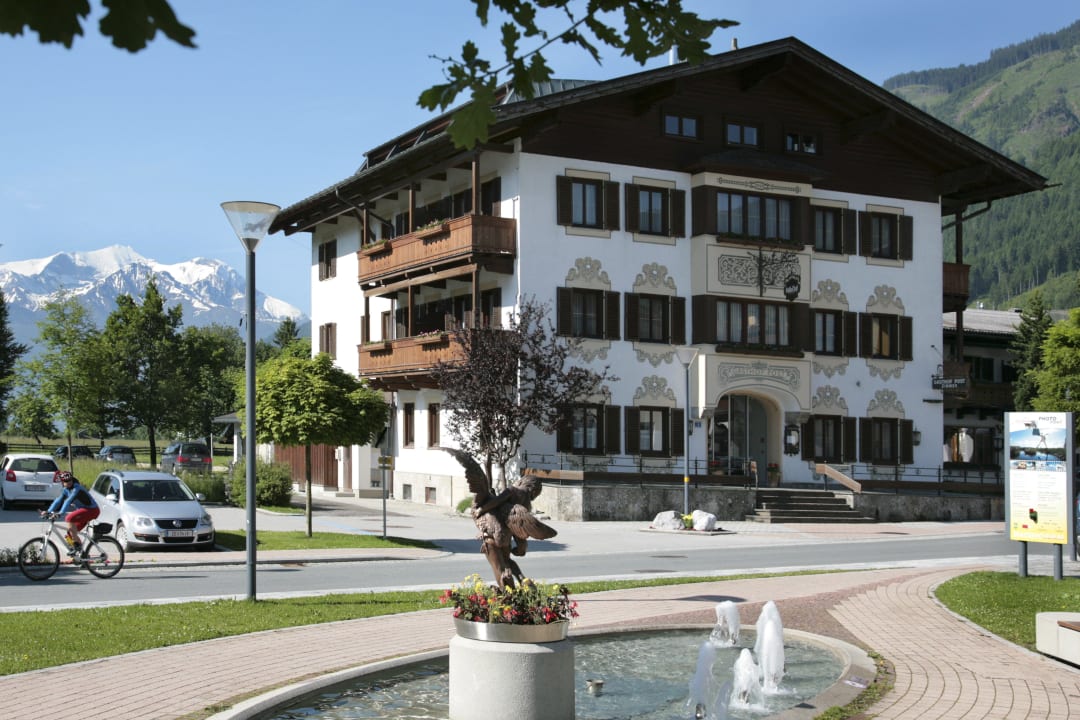 Vorderseite Sommer Gasthof zur Post