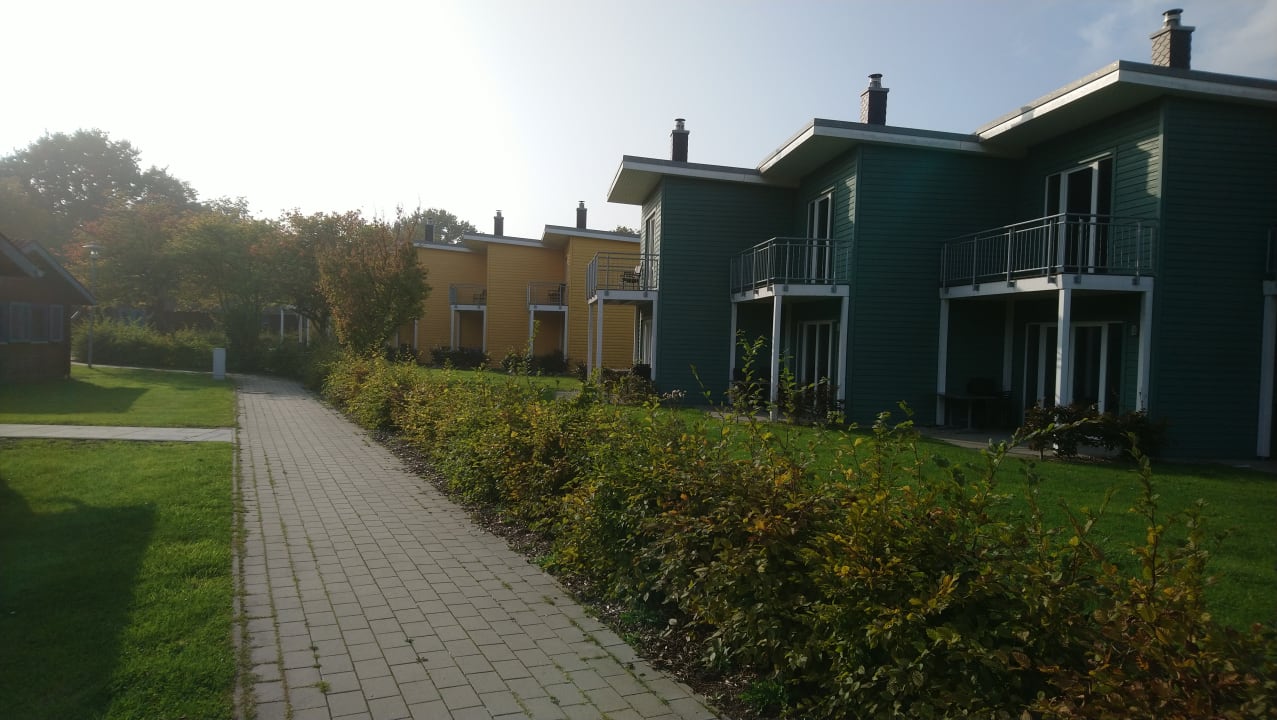 Außenansicht Ferienhauspark Asgard in Damp