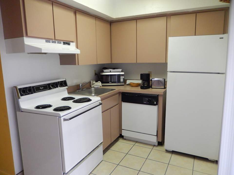 Zimmer Waterside Suites and Marina