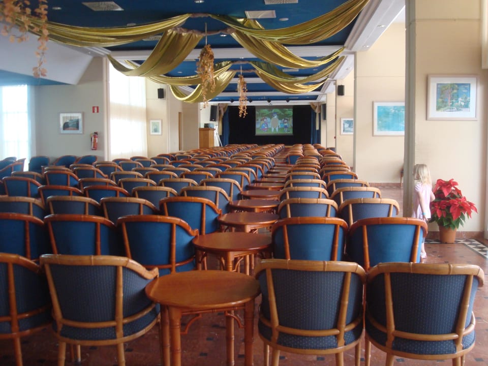 Abendveranstaltungen Hotel Riu Oliva Beach Resort