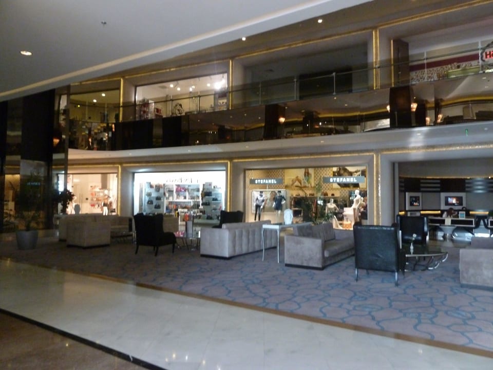 Une partie du bar principal Maxx Royal Belek Golf Resort