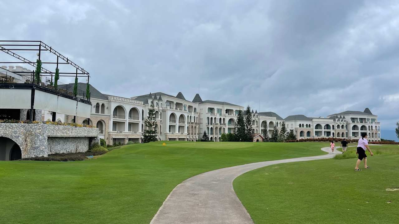 Außenansicht Mövenpick Resort Khao Yai