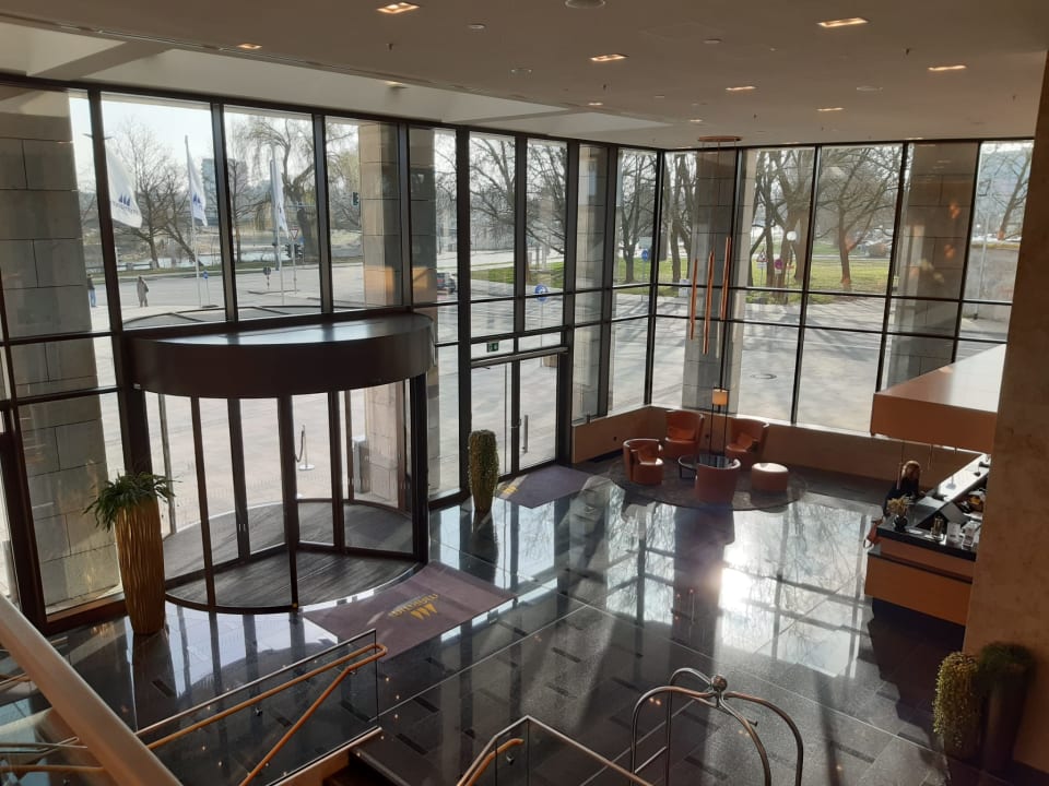 Lobby Maritim Hotel Ingolstadt