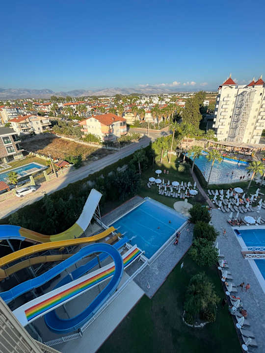 Pool Side Mare Resort & Spa