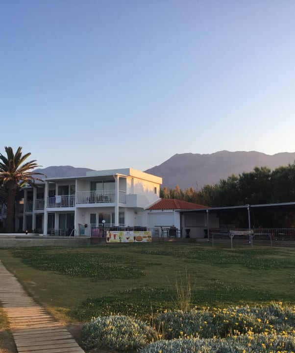 Garten &Berge HARPIN Happy Days Beach Hotel