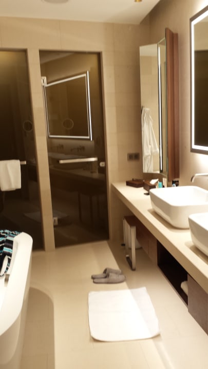 Zimmer The Fontenay Hamburg