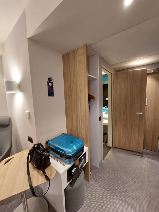 Zimmer Holiday Inn Express Düsseldorf - Hauptbahnhof by IHG