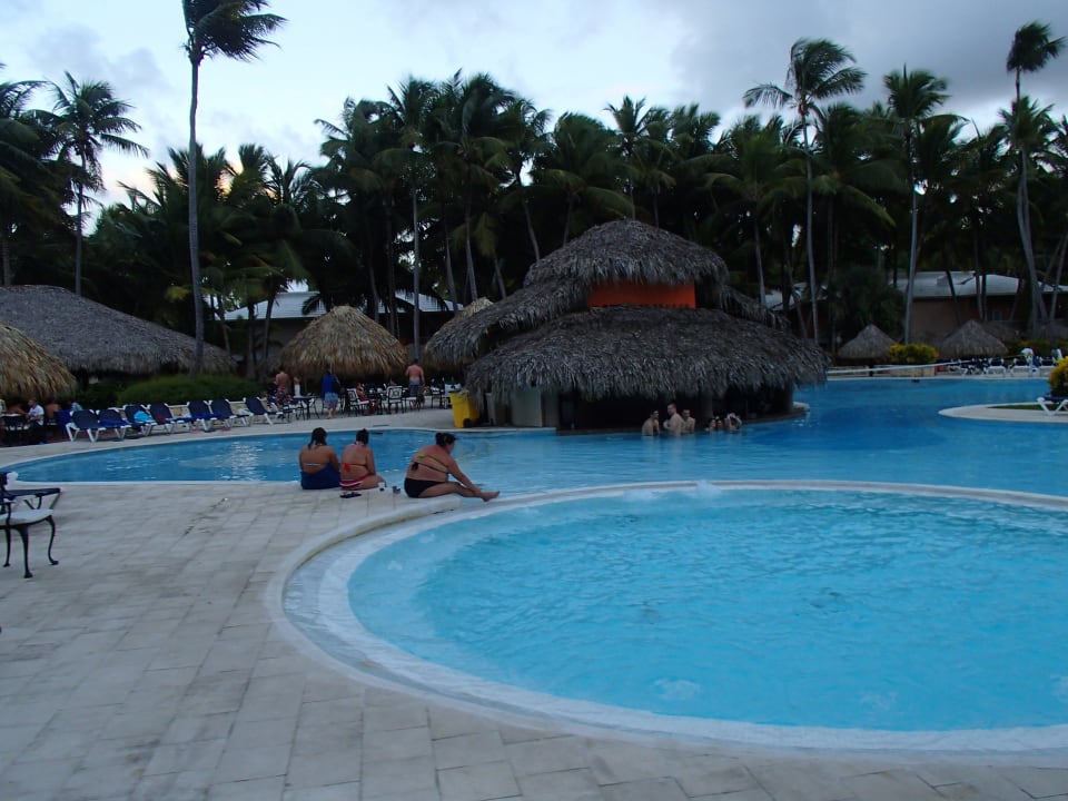 Basen Grand Palladium Select Bávaro Resort & Spa