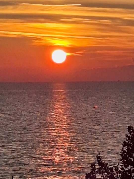 Strand Side Star Beach